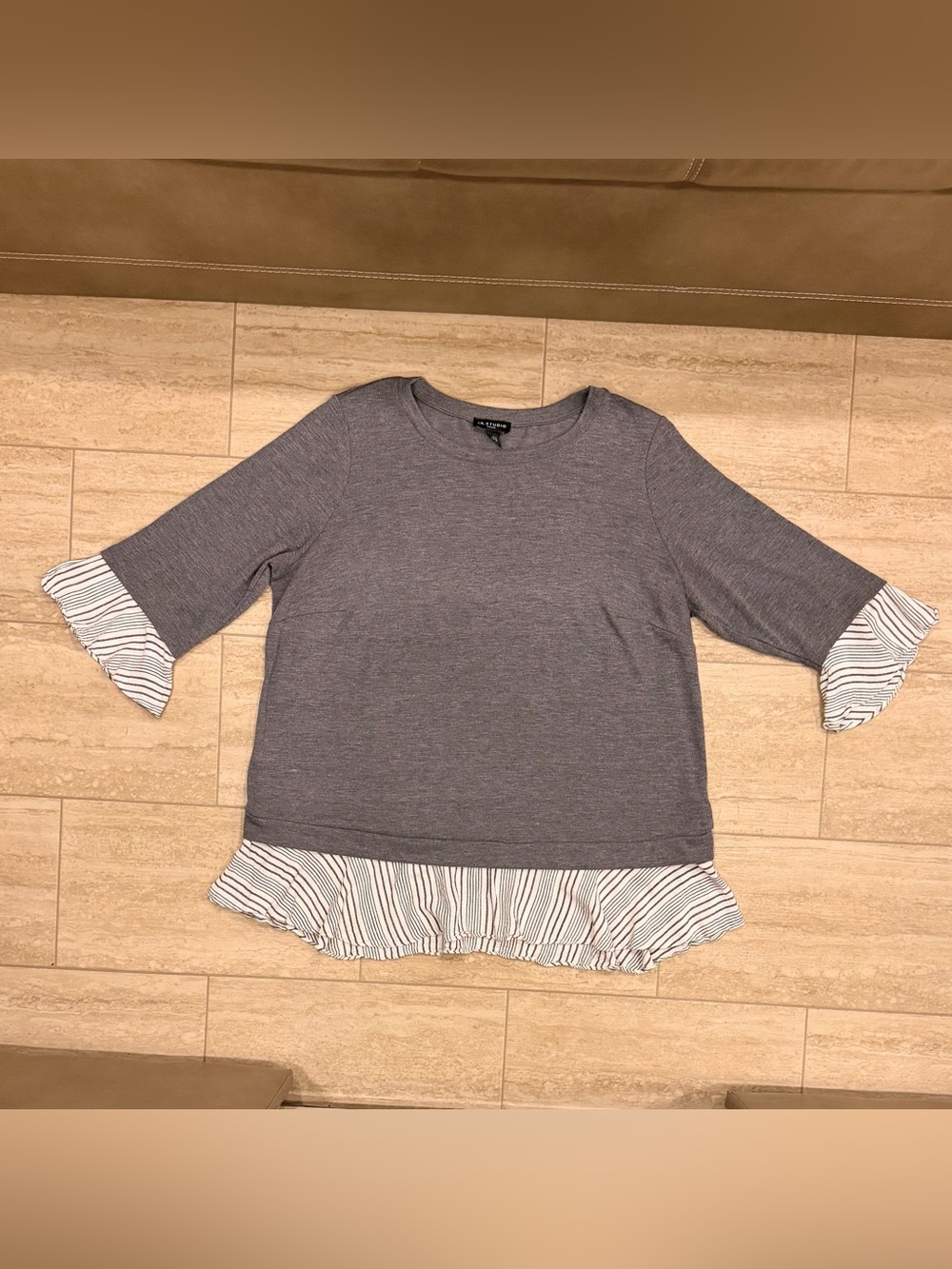I.N STUDIO Striped Ruffle Hem Gray Women’s 3/4 Sleeve Pullover Size 2X
